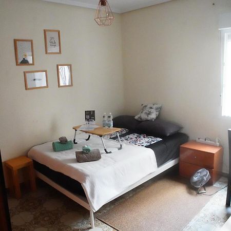 Grosses Modernes Zimmer "Silber" Fuer 2 Personen Und Katzenliebhaber Βαλένθια Εξωτερικό φωτογραφία