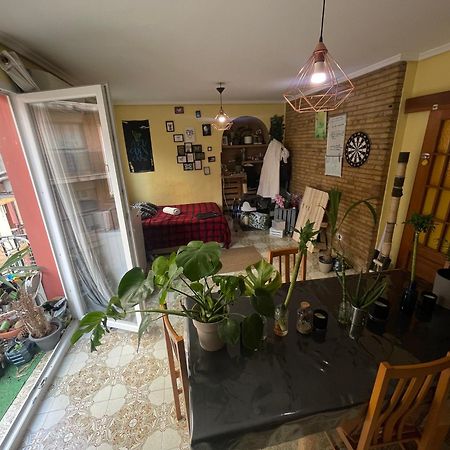 Grosses Modernes Zimmer "Silber" Fuer 2 Personen Und Katzenliebhaber Βαλένθια Εξωτερικό φωτογραφία