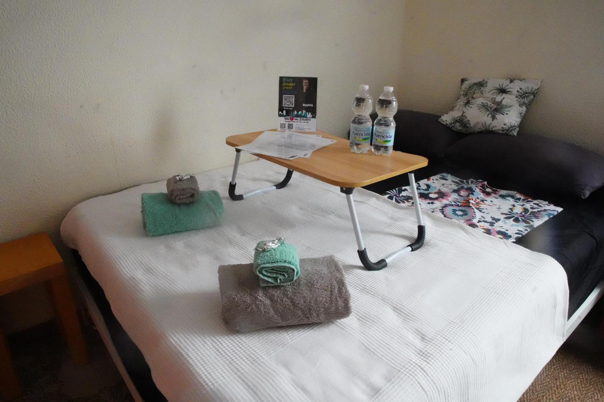 Grosses Modernes Zimmer "Silber" Fuer 2 Personen Und Katzenliebhaber Βαλένθια Εξωτερικό φωτογραφία